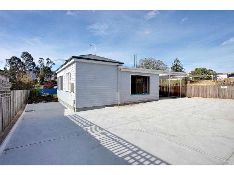 2/19 McGough Street, Glenorchy TAS 7010