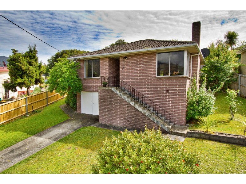 15 Devines Road, Glenorchy TAS 7010