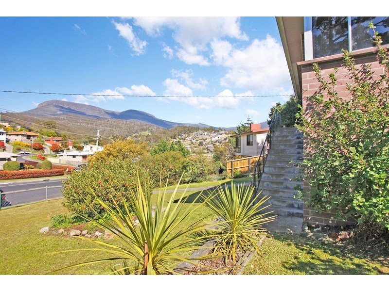 15 Devines Road, Glenorchy TAS 7010