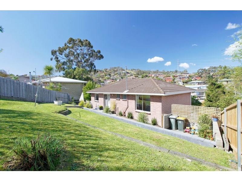 15 Devines Road, Glenorchy TAS 7010