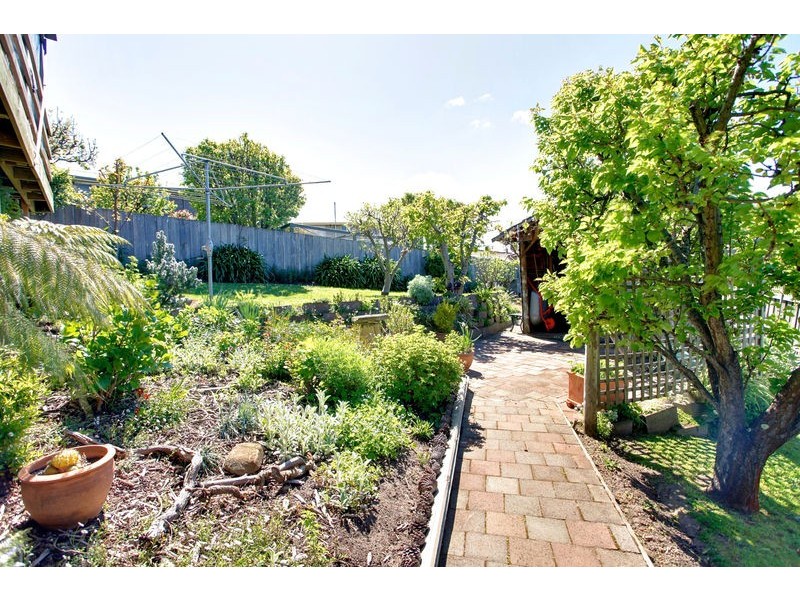 1 Cohen Court, Claremont TAS 7011