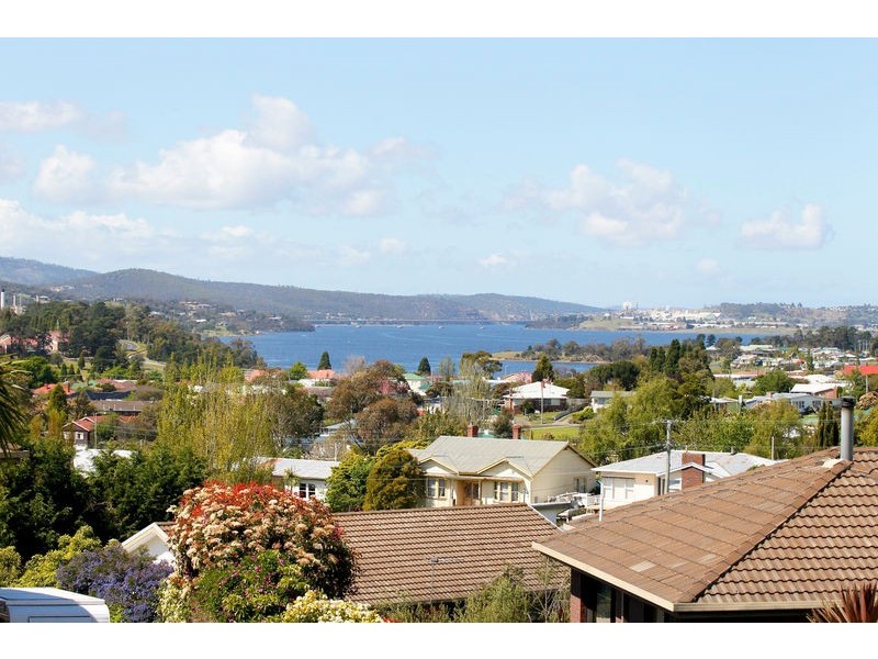 1 Cohen Court, Claremont TAS 7011