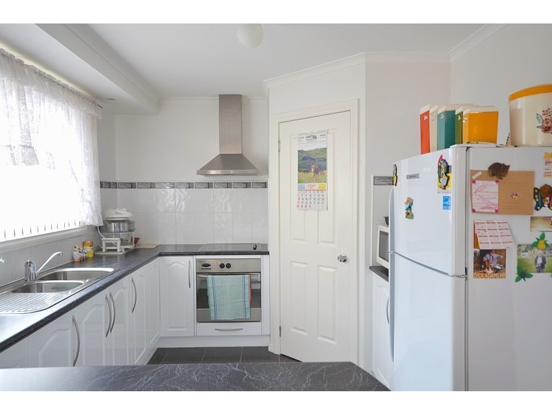 2/41 Madison Avenue, Brighton TAS 7030