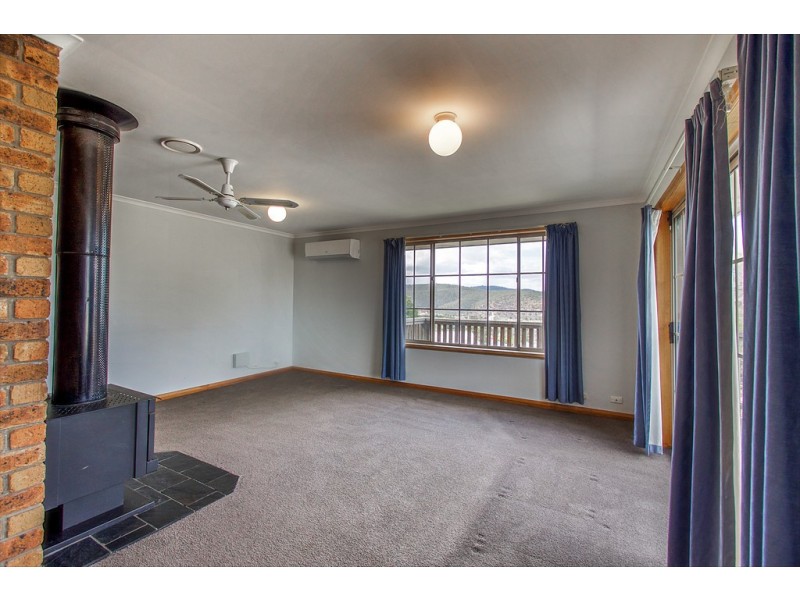 54 Lucinda Parade, Lutana TAS 7009