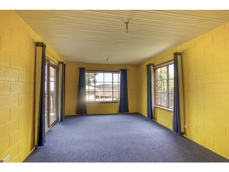 54 Lucinda Parade, Lutana TAS 7009