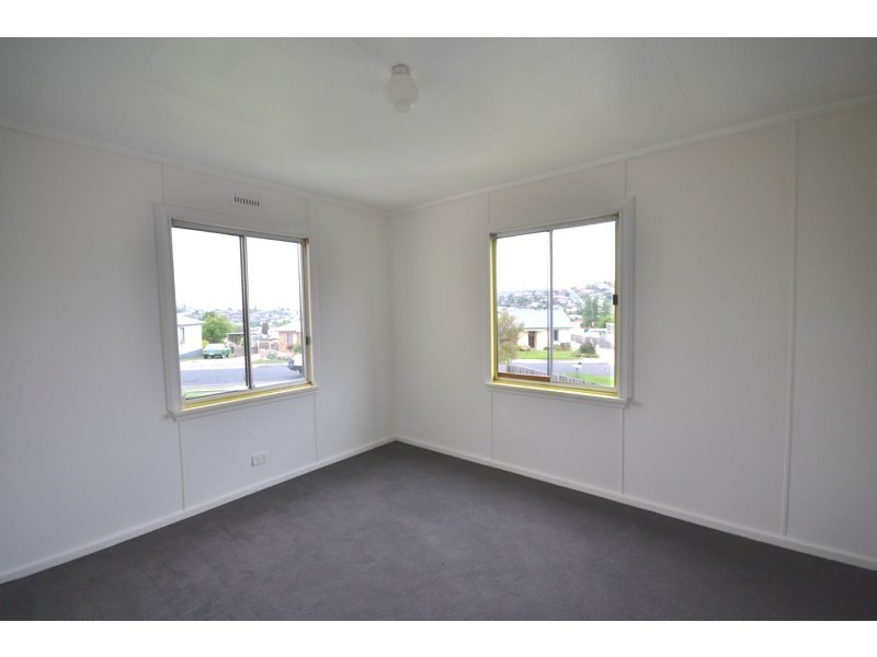 18 Norman Circle, Glenorchy TAS 7010