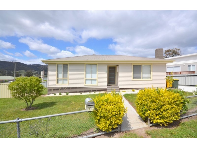 11 Nicholson Street, New Norfolk TAS 7140