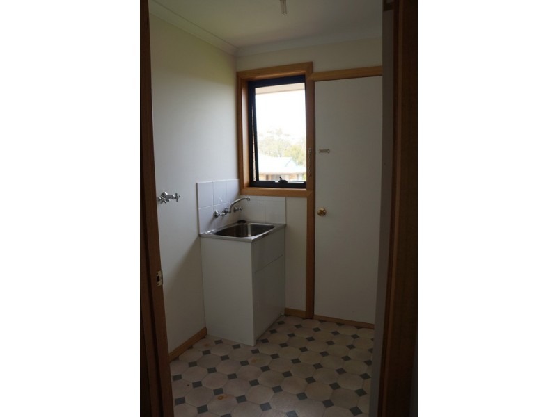 8/4 Ford Road, Brighton TAS 7030