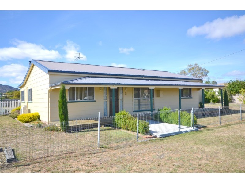 5 Erskine Street, Kempton TAS 7030