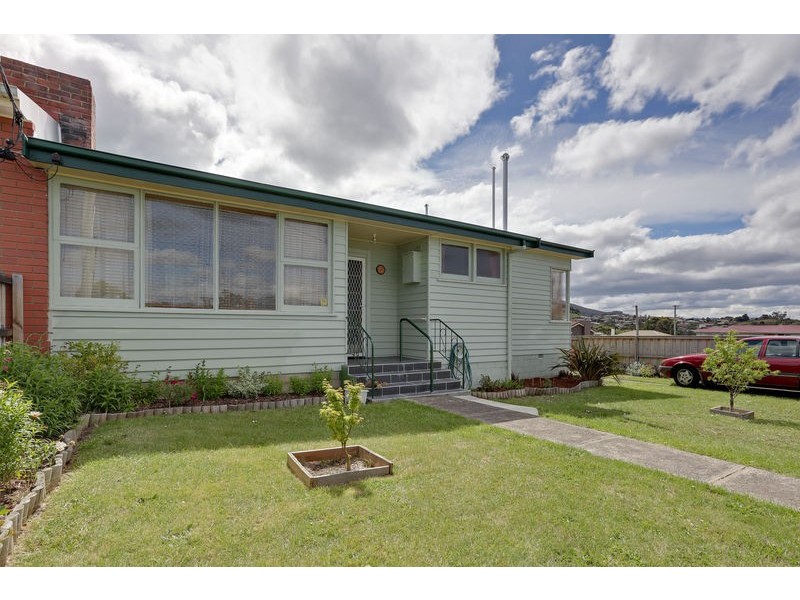 28 Junee Street, Chigwell TAS 7011