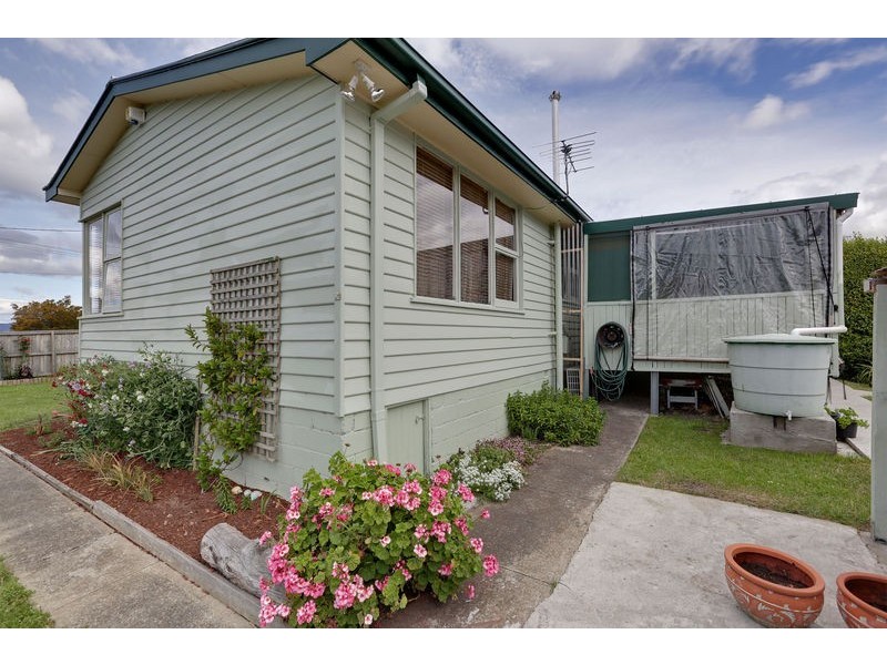 28 Junee Street, Chigwell TAS 7011
