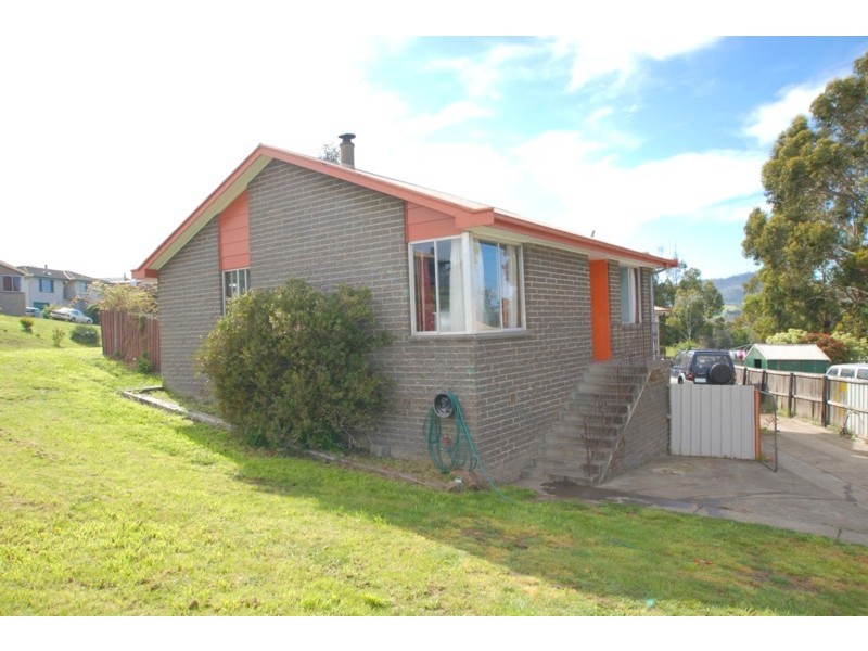 29 Calvert Crescent, Herdsmans Cove TAS 7030
