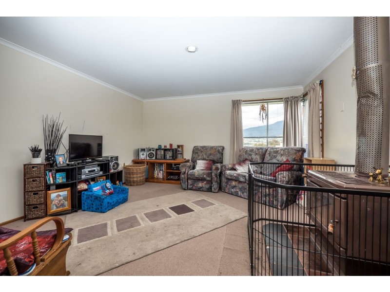 29 Calvert Crescent, Herdsmans Cove TAS 7030