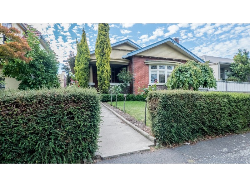 20 Stoke Street, New Town TAS 7008