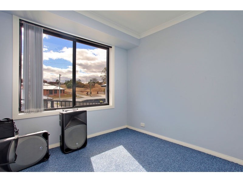 2/302 Main Road, Austins Ferry TAS 7011