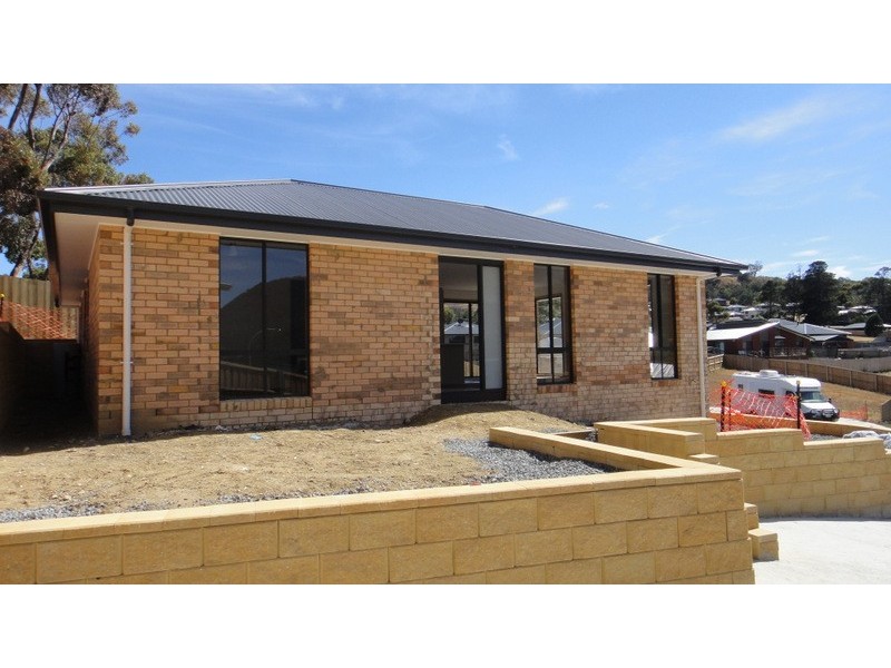 7B Bays Water Court, Old Beach TAS 7017