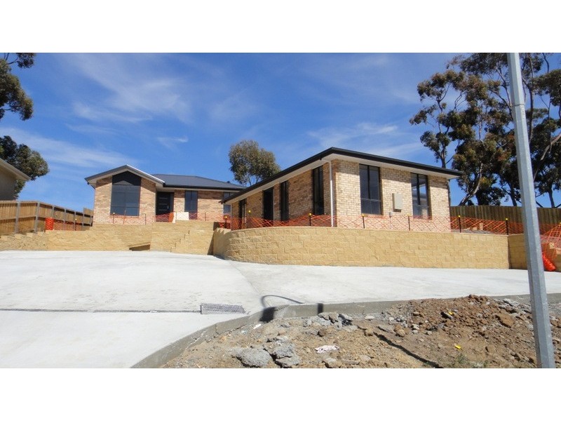 7B Bays Water Court, Old Beach TAS 7017