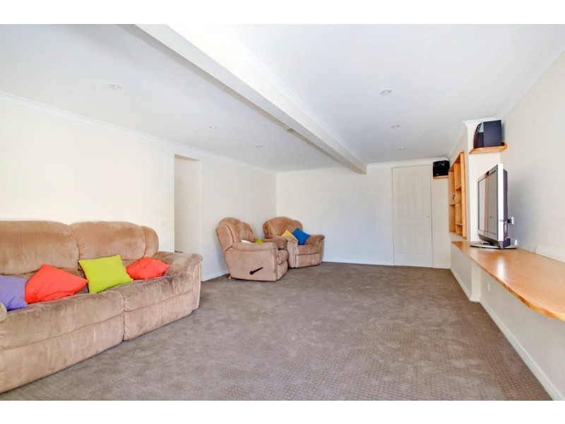 9 Rosanna Court, Claremont TAS 7011