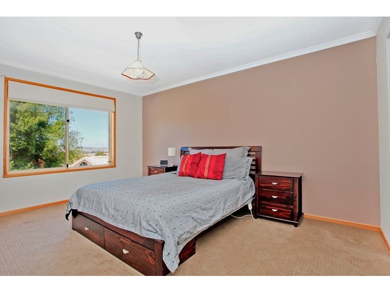 9 Rosanna Court, Claremont TAS 7011