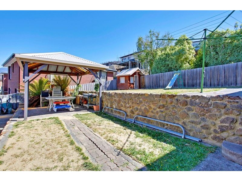 9 Rosanna Court, Claremont TAS 7011