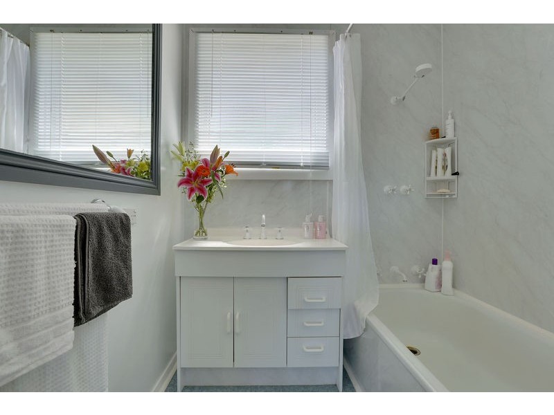 14 Southview Crescent, New Norfolk TAS 7140