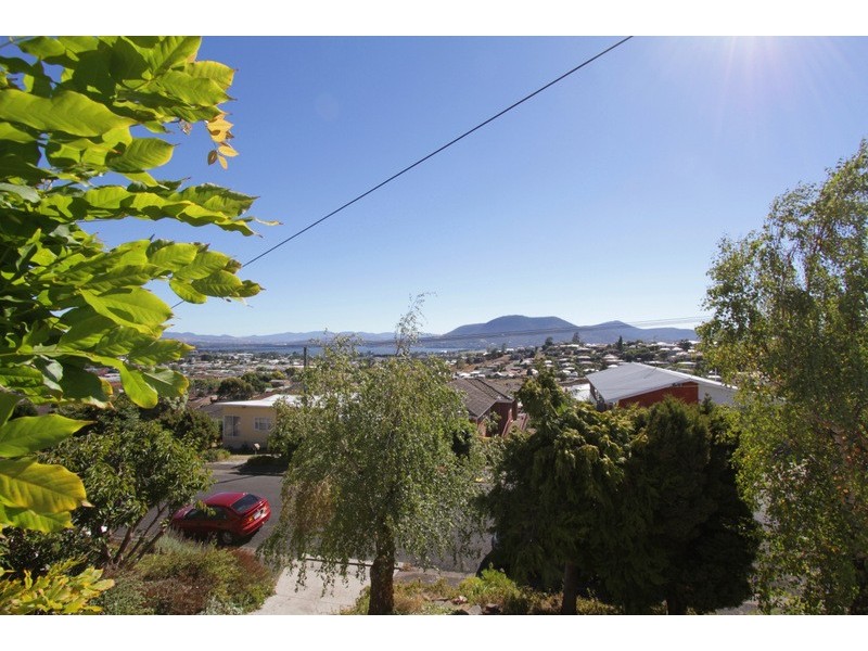 62 Twelfth Ave, West Moonah TAS 7009