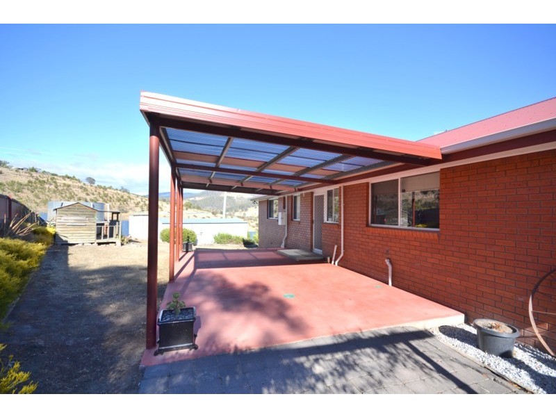 9 Chichester Street, New Norfolk TAS 7140