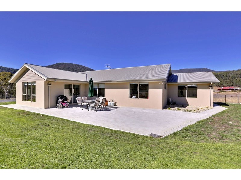 55 Mill Road, Collinsvale TAS 7012