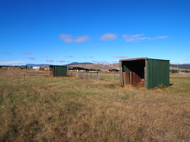 100 Rowe Street, Brighton TAS 7030