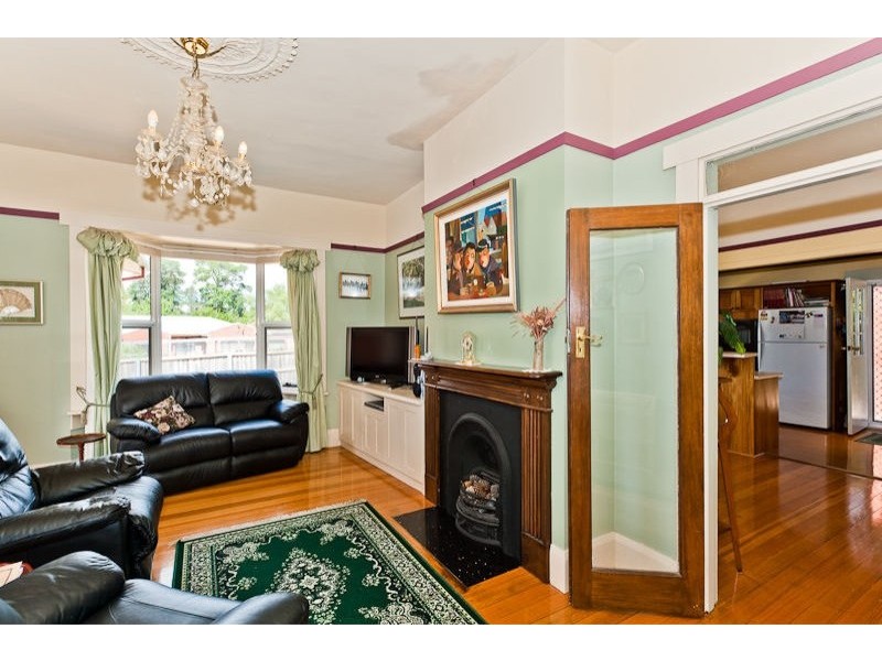 6 Bilton Walk, Claremont TAS 7011