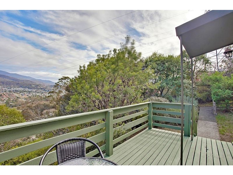 3/7 Castlereagh Court, Lenah Valley TAS 7008
