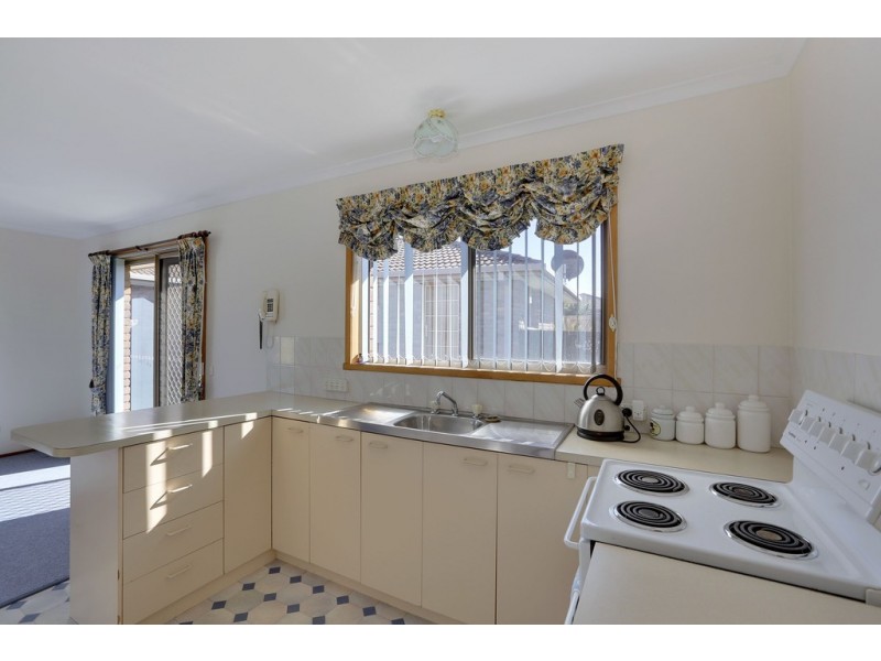 3/13 Newman Court, Berriedale TAS 7011