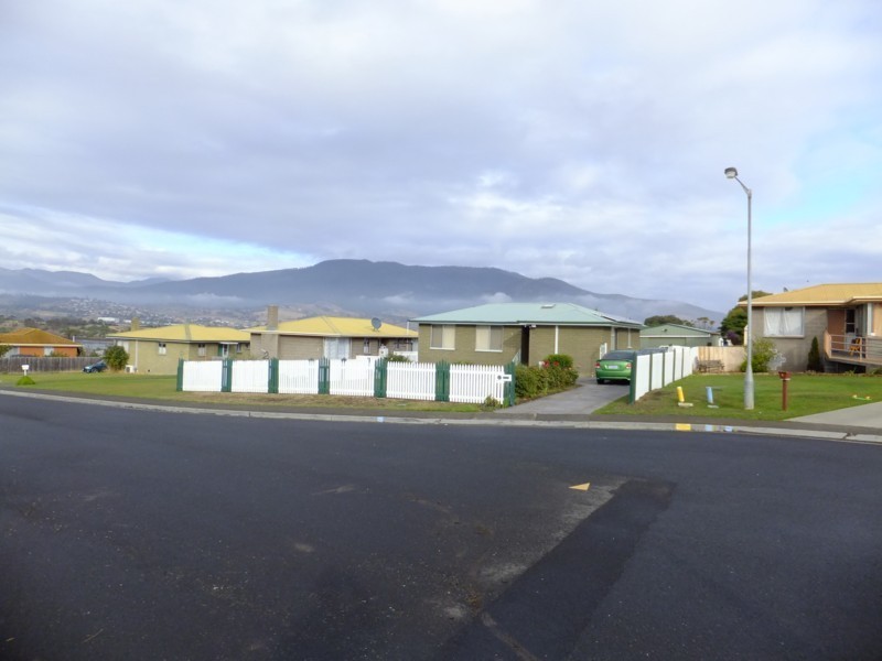 6 Crosby Place, Herdsmans Cove TAS 7030