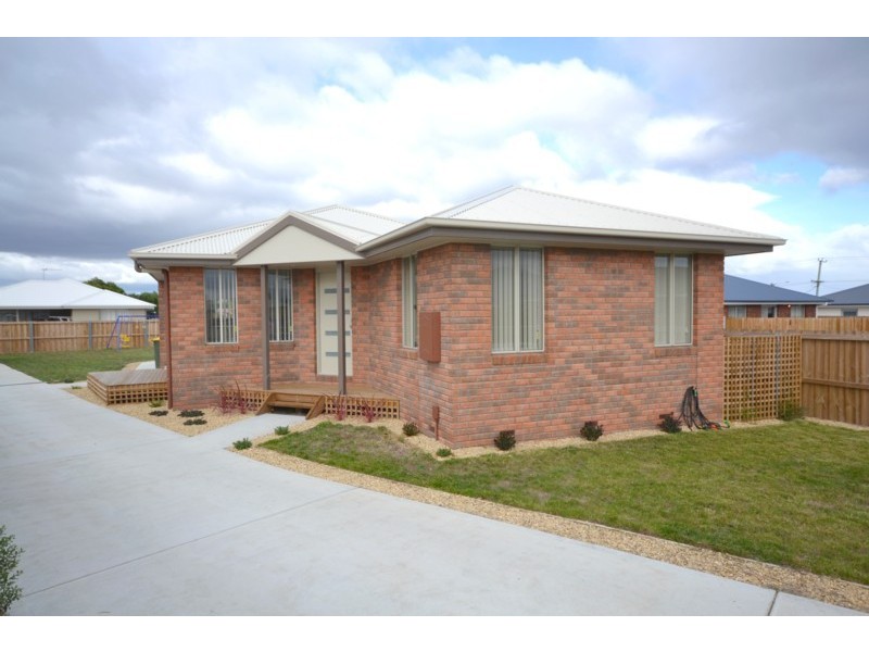 6 Thomas Court, Brighton TAS 7030