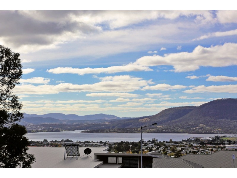 55 Merton Street, Glenorchy TAS 7010