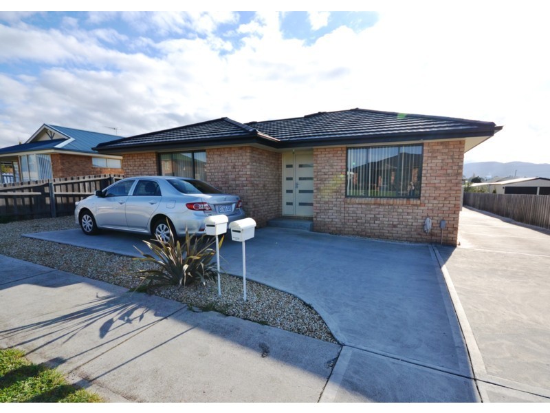1/7 Alice Place, Brighton TAS 7030