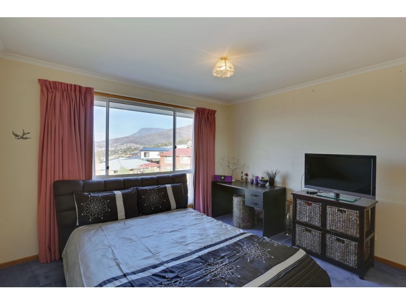 14 Rosanna Court, Claremont TAS 7011