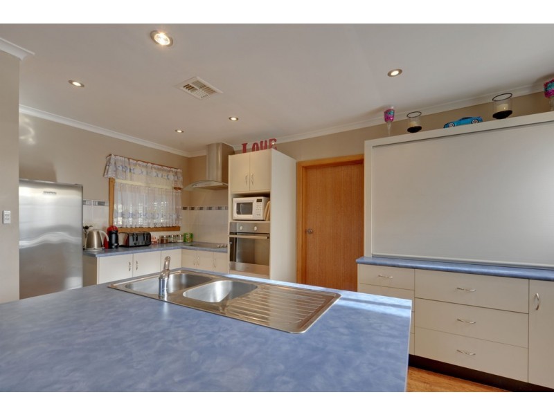 52 William Street, Brighton TAS 7030