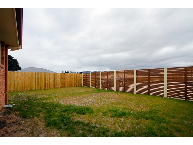 5/11 Peronne Court, Brighton TAS 7030