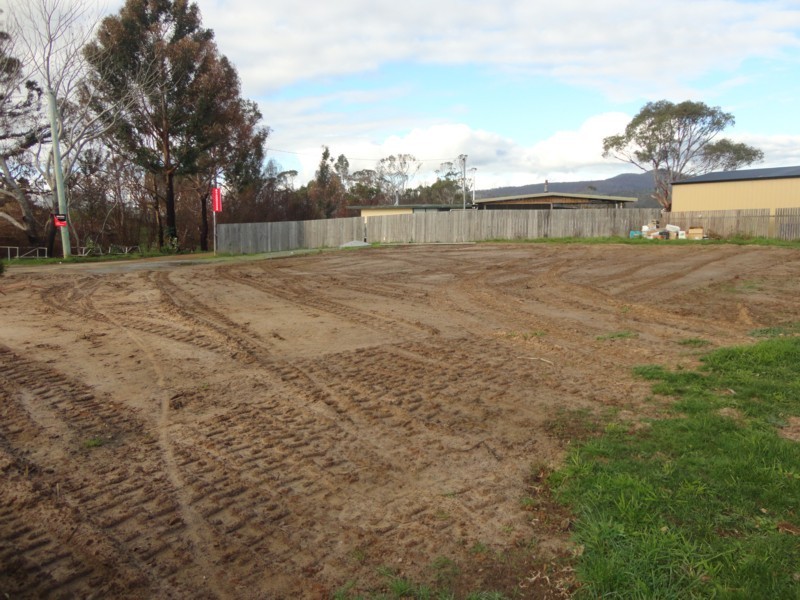 135 Arthur Highway, Dunalley TAS 7177