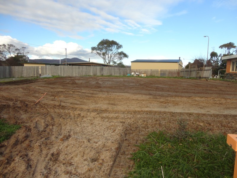 135 Arthur Highway, Dunalley TAS 7177