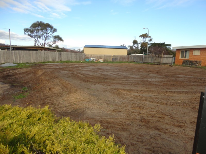 135 Arthur Highway, Dunalley TAS 7177