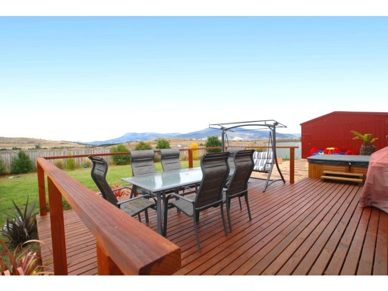 9 Howlett Court, Brighton TAS 7030