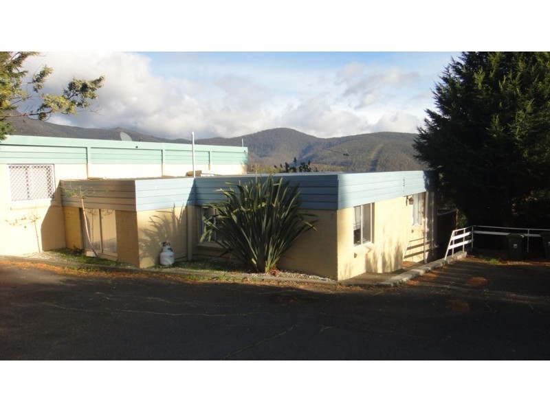 Unit 1/7 Castlereagh Court, Lenah Valley TAS 7008