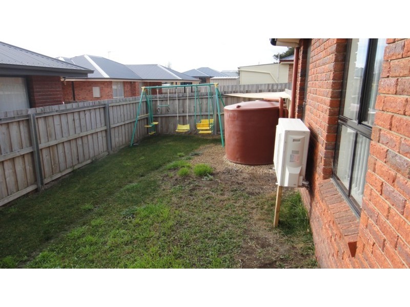 2/18 burrows avenue, Brighton TAS 7030