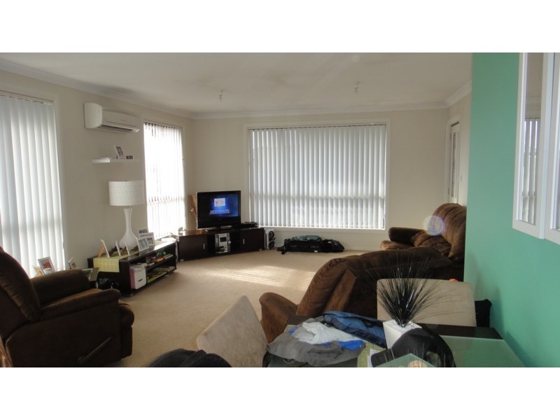 2/18 burrows avenue, Brighton TAS 7030