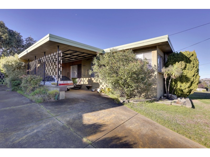 14 Ninda Street, Rosny TAS 7018