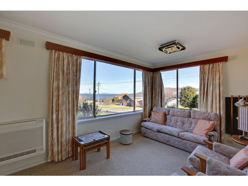 14 Ninda Street, Rosny TAS 7018