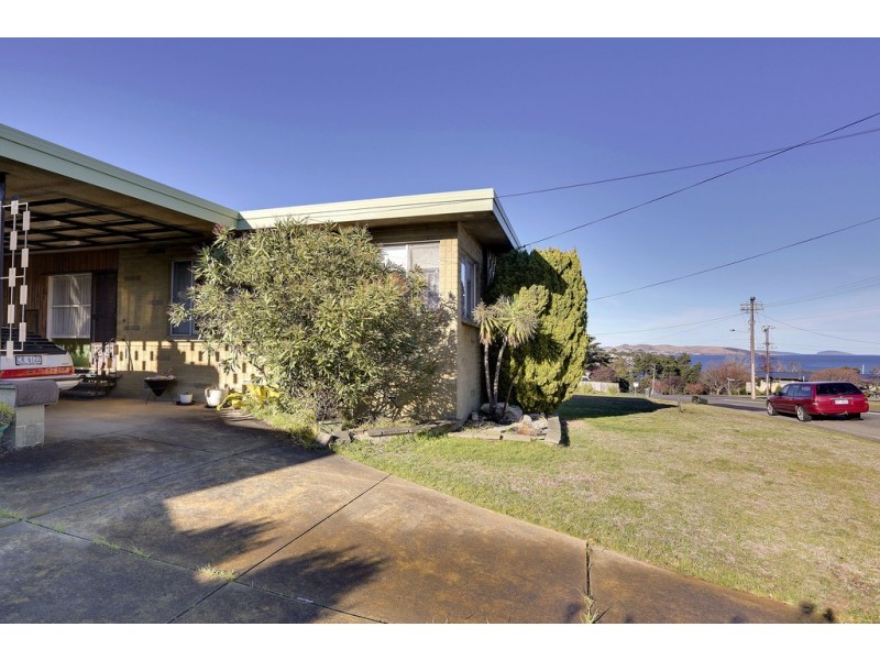 14 Ninda Street, Rosny TAS 7018