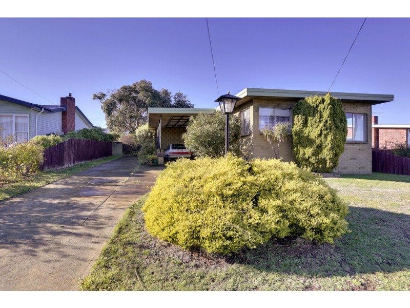 14 Ninda Street, Rosny TAS 7018